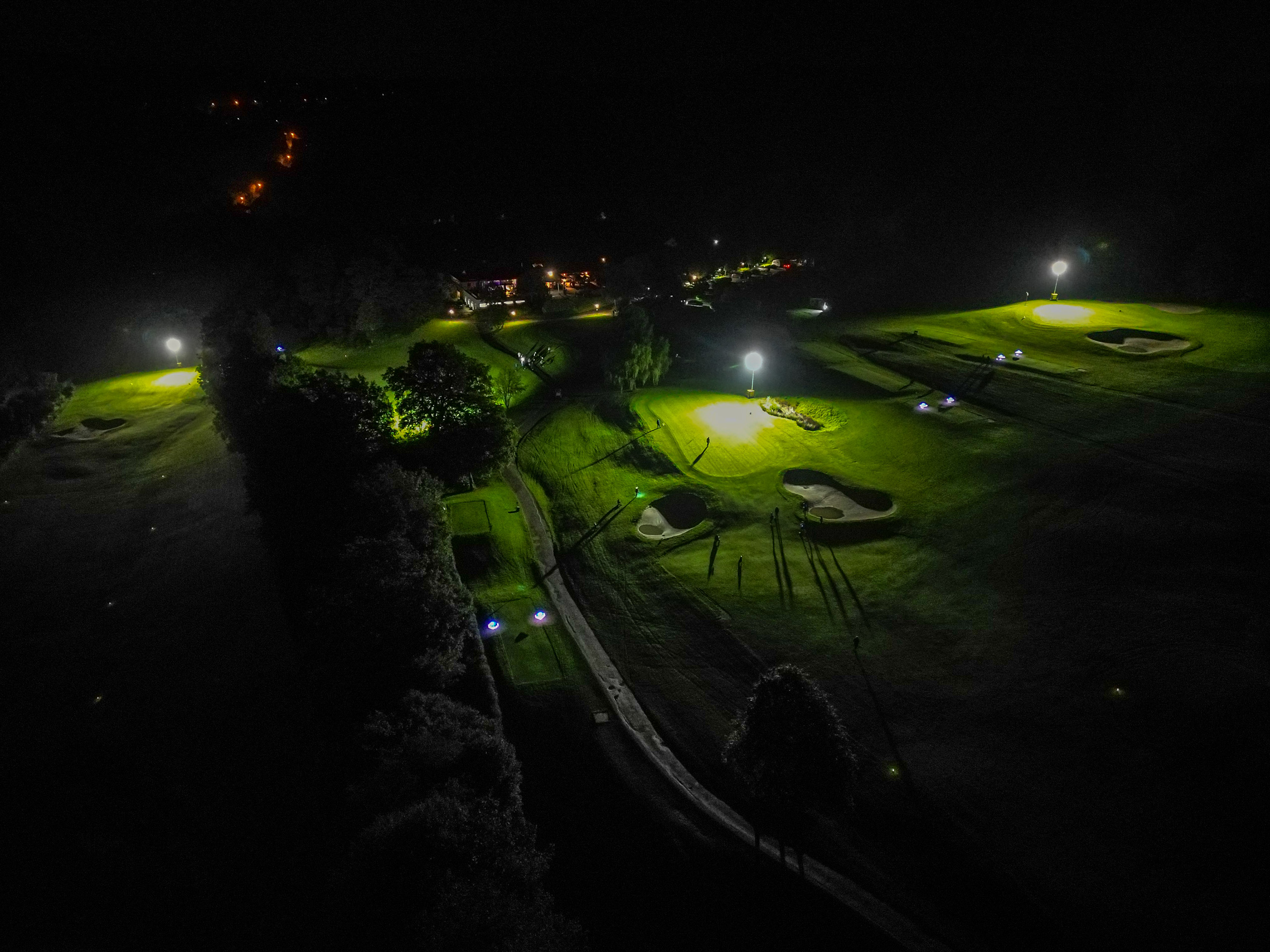 Une nuit au sec et à la belle étoile au golf de Liège-Gomzé